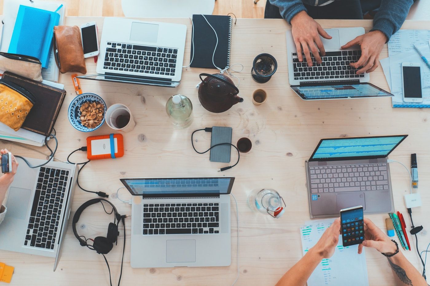 Produktivt teamarbete med Microsoft 365 och Copilot på kontor